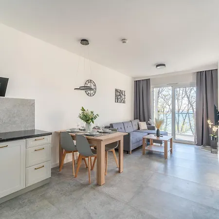 Widok Na Morze 220 By Perlowa Przystan Rent سيانوزيتي